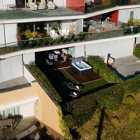 Feral Apartment *